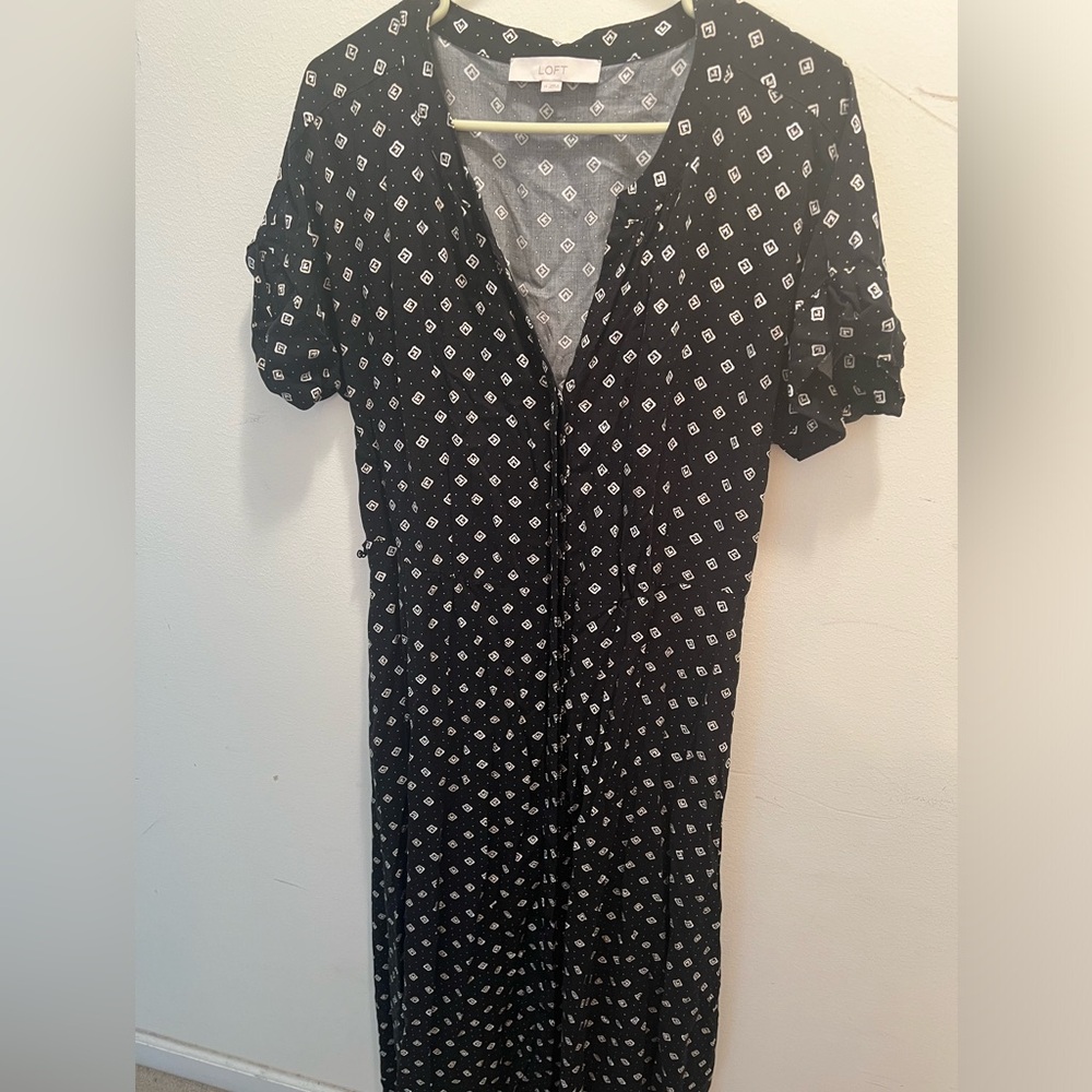 Loft Size 14 Black with beige Dress